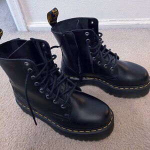 Dr. Martens Jadon Boot Smooth Leather Platforms Unisex